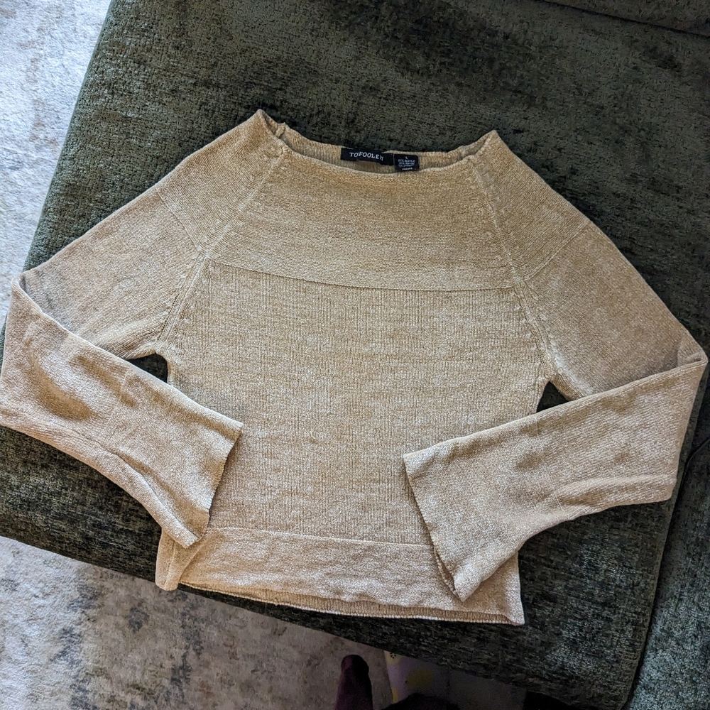 Tan Long Sleeve Knit Top Size Large